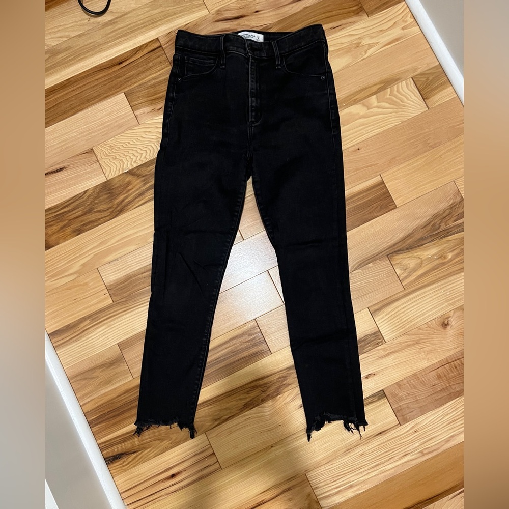 Abercrombie & Fitch Black Ankle Jeans